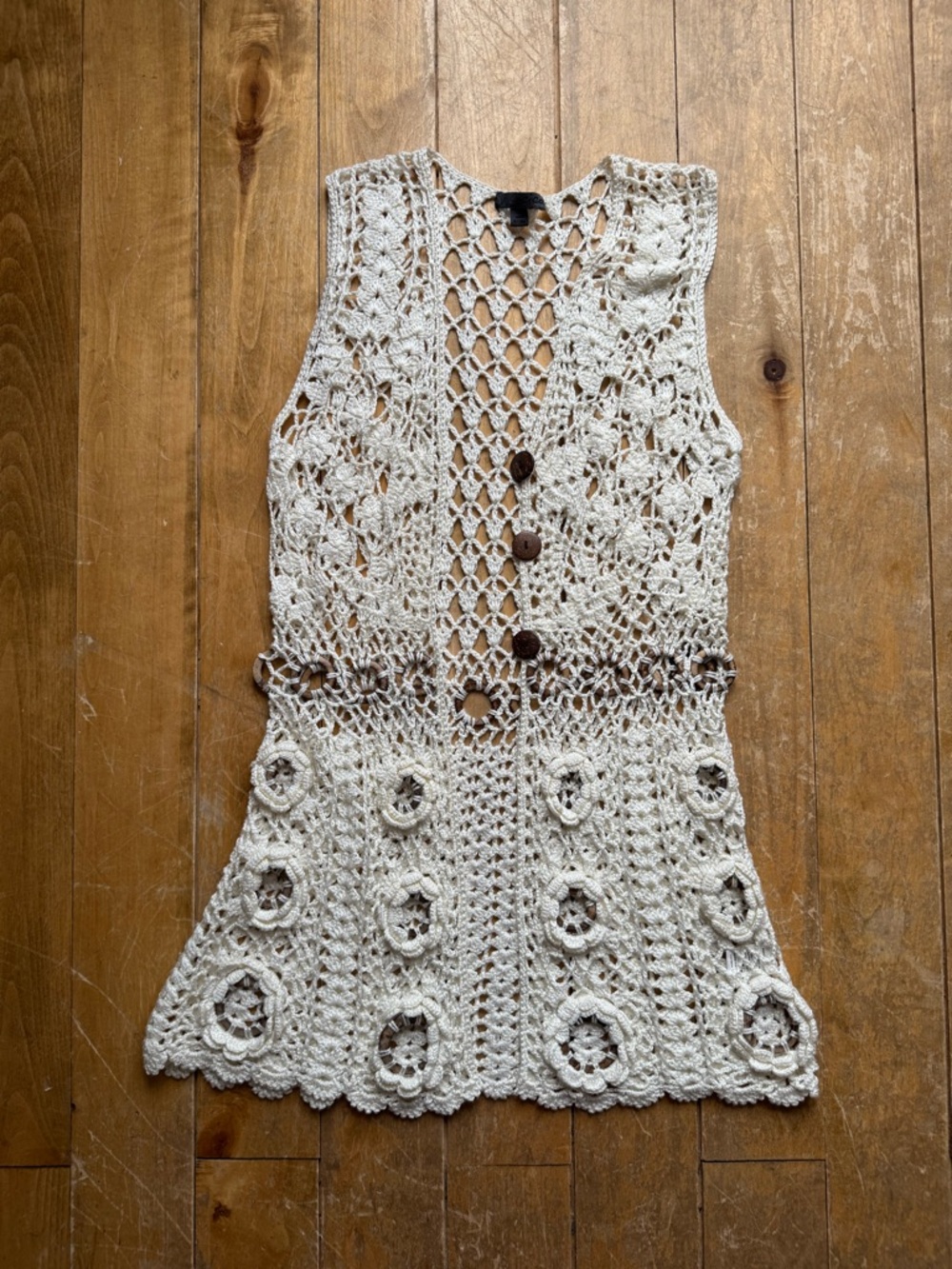 Crochet Boho Button-Front Vest Cardigan in Cream Small